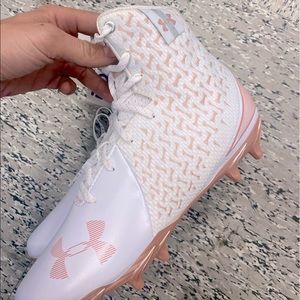 Under Armour Women’s Cleats Rose Gold Sz 8